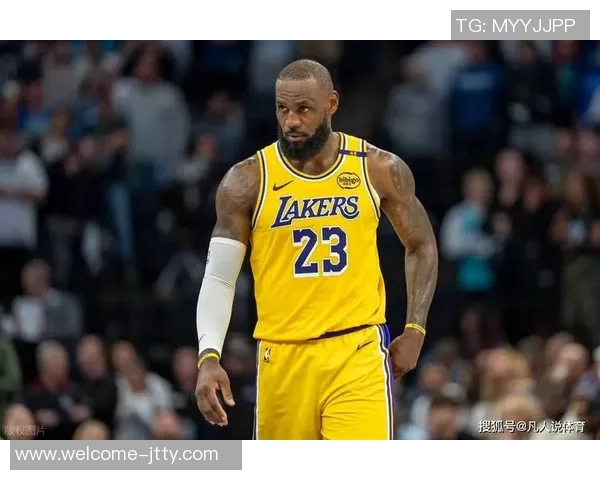 湖人双星状态回暖44分如饮水小里迎生涯巅峰老詹何时归来 湖人双星状态回暖44分如饮水小里迎生涯巅峰老詹何时归来