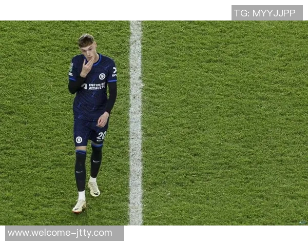 内维斯21岁国家队帽子戏法身价飙升至9000万本赛季已打入10球1助攻 内维斯21岁国家队帽子戏法身价飙升至9000万本赛季已打入10球1助攻