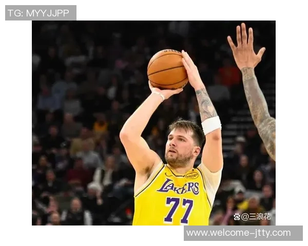 爱德华兹单场40分表现追平东契奇本赛季联盟最多成就引关注