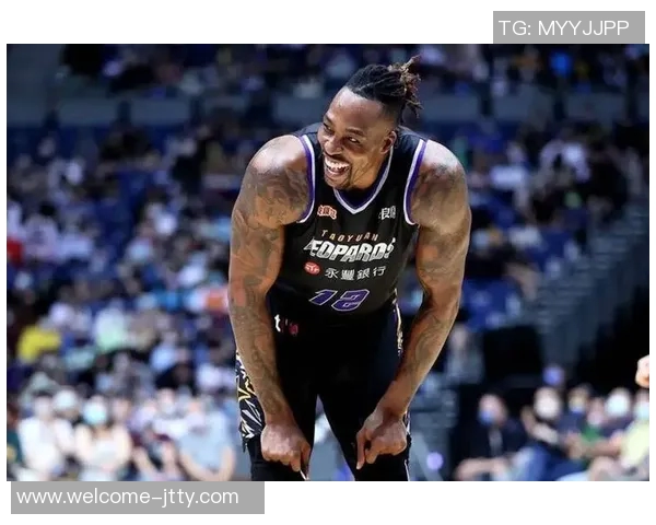 霍华德回忆与科比的合作期望过高导致理解不足的遗憾