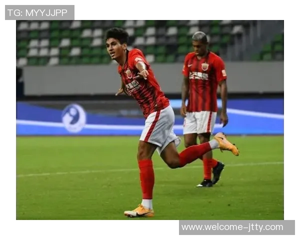 阿布拉汗在海港的告别与五年珍贵旅程的回忆与感悟